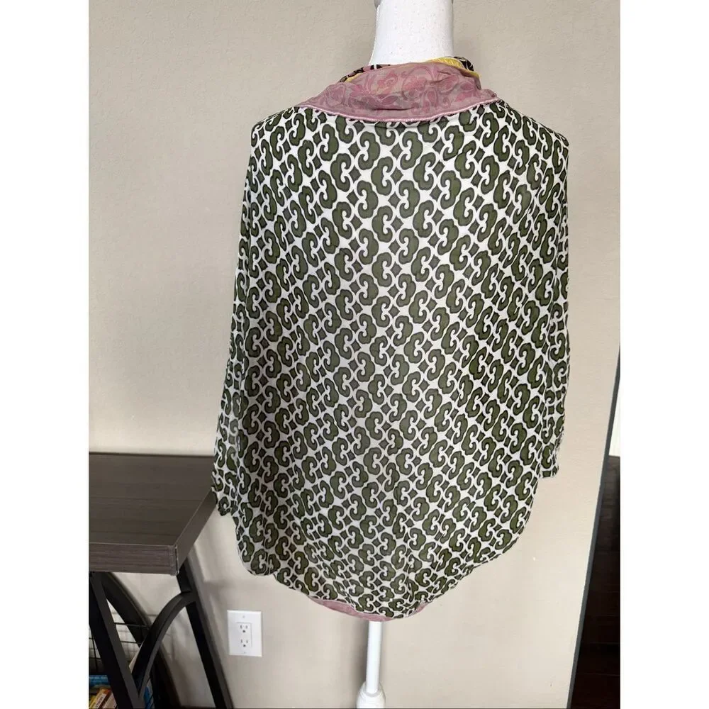 Elizabeth Gillett Multicolor Shrug - Picture 2 of 8